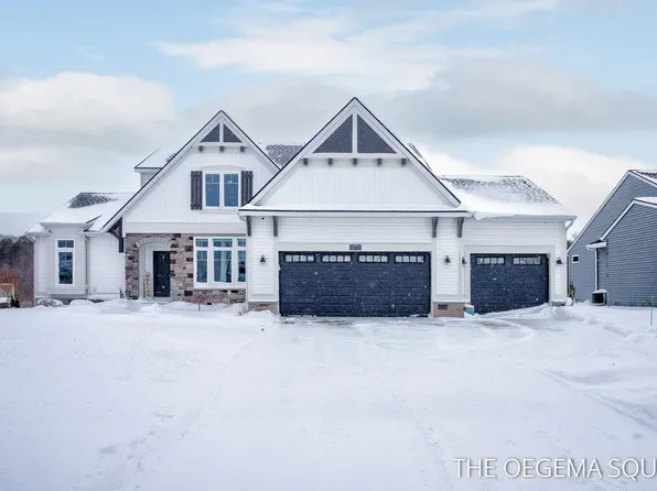 13711 Harrington Lndg, Holland, MI 49424