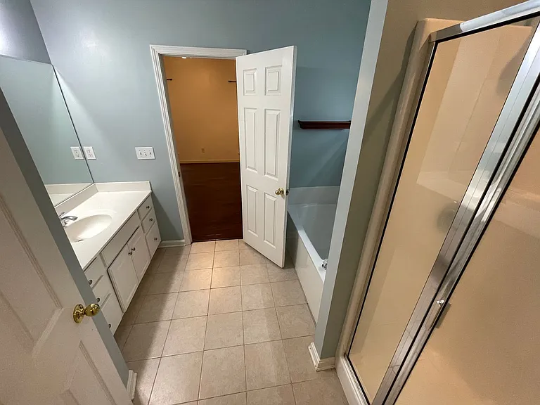 321 Arlington Meadows Dr — Photo 12