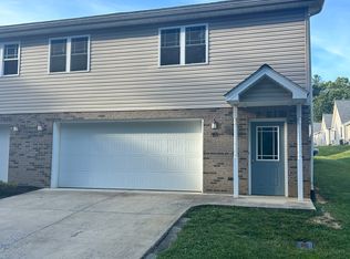 527 Redstone Dr Unit 15, Bristol, TN 37620