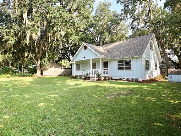 4th image of 4849 MEADOW DRIVE