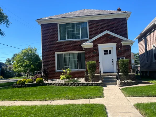 2186 3rd St #2, Trenton, MI 48183