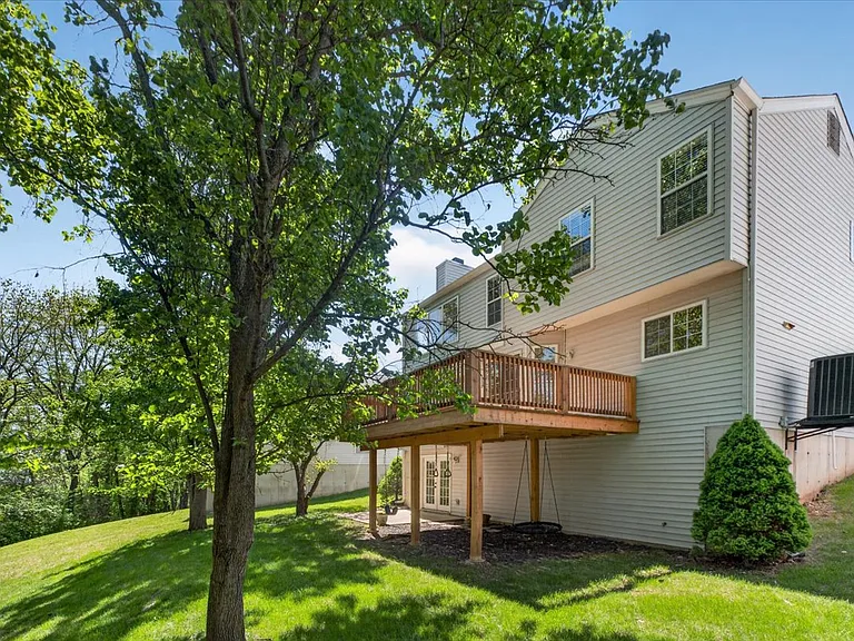 630 Cascade Lake Dr — Photo 14