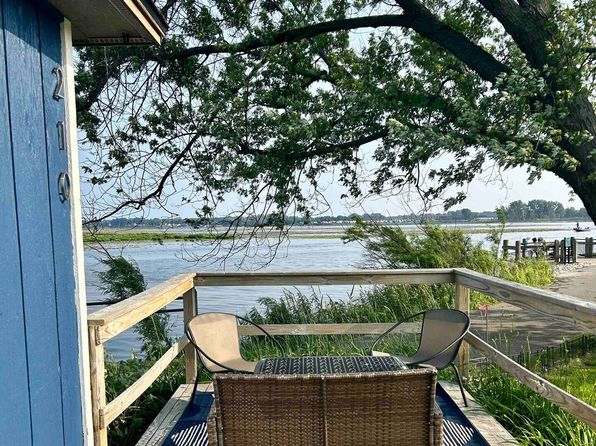 (undisclosed Address)