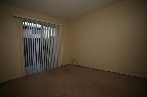 5th image of 1090 S Mollison Ave APT A