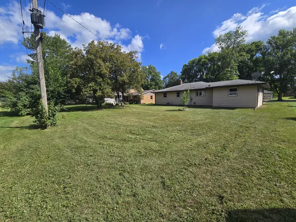103 E Chandler St, Arlington, MN 55307