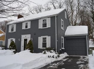 29 Birch St, Marblehead, MA 01945