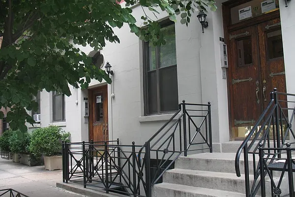 Sold by Corcoran | media 6