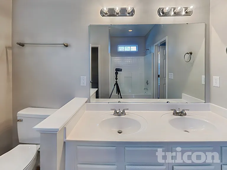 153 Devon Forest Dr — Photo 9