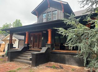 201 S 6th St, Marlow, OK 73055