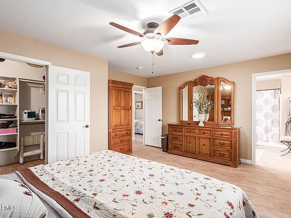 3rd image of 19120 E Karsten Dr