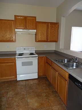 3rd image of 1022 W Saint Kateri Ave