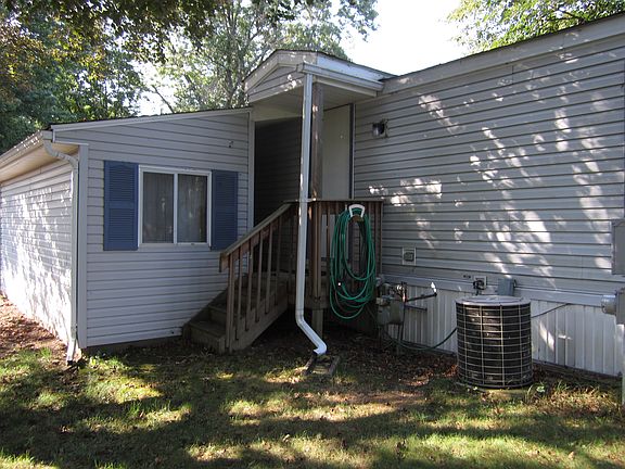 Back porch to back yard