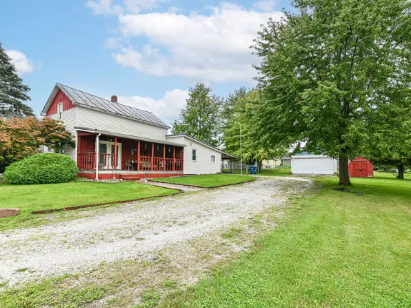 1011 N Mill St, Fairmount, IN 46928