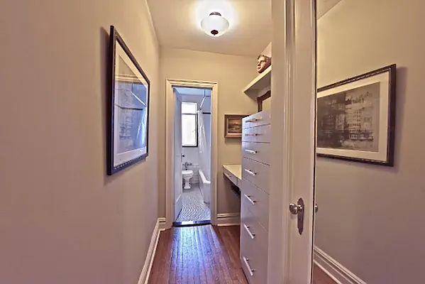 Rented by Bank Neary | media 23