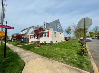 62 Spring St, Bloomfield, NJ 07003