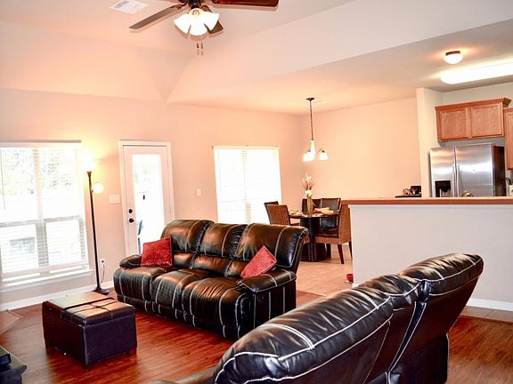 4th image of 25896 Bronzewood St