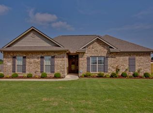 204 Briarcrest Rd, Hazel Green, AL 35750