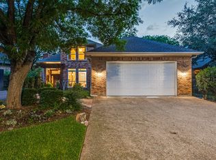 2034 Hillcrest Ct, McKinney, TX 75070