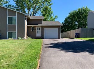 11721 54th St NE, Albertville, MN 55301