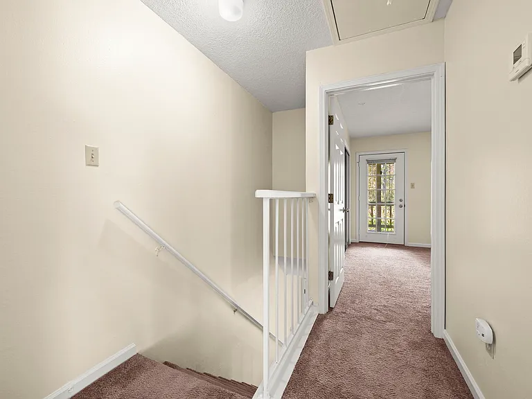 Rosedown Court — Photo 18