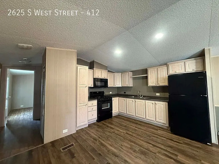 2625 S West St #412 — Photo 7