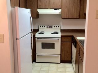 1331 W 3rd St #101, Duluth, MN 55806