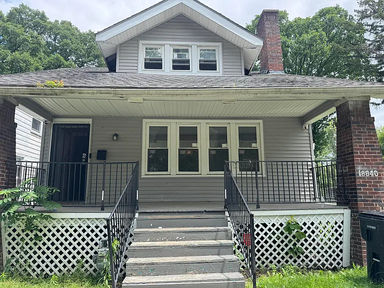 18940 Wormer Ave — Photo 1