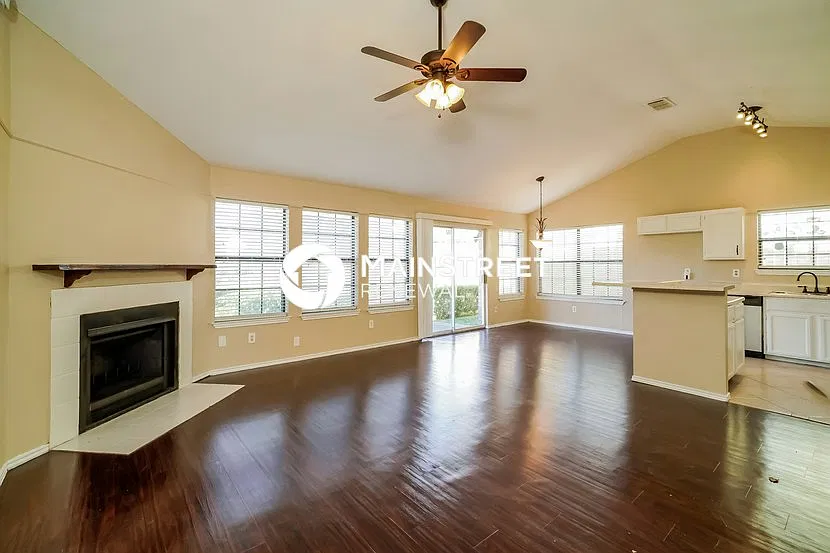 3417 Country View — Photo 3