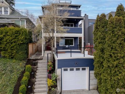 613 24th Avenue E, Seattle, WA, 98112