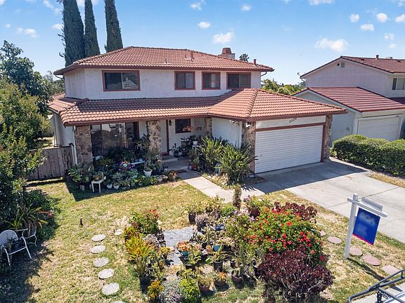 4th image of 2029 Hayworth Dr
