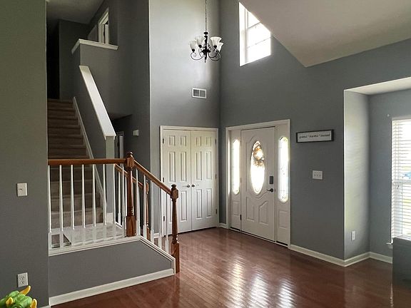 3rd image of 232 S Ember Dr