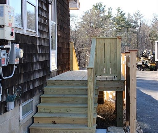 5th image of 147 Eastern Ave #147
