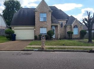 7317 Pinnacle Farms Dr, Memphis, TN 38125