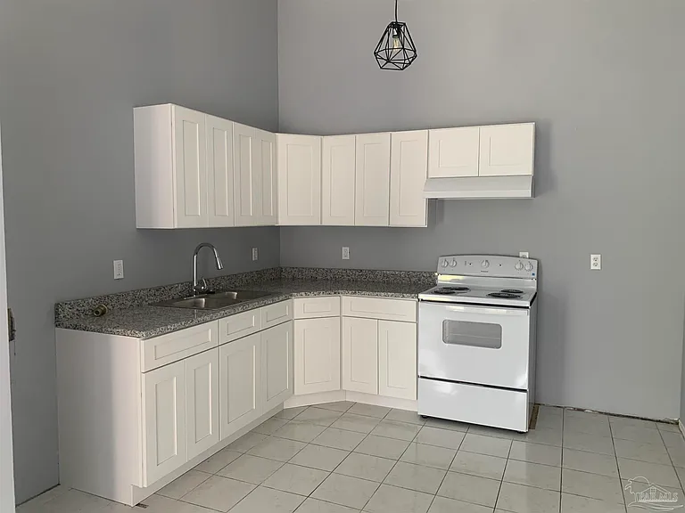 6818 Tiki Ln #3 — Photo 3