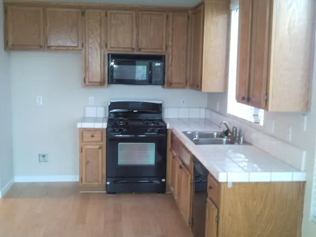 6940 Romanzo Way — Photo 5