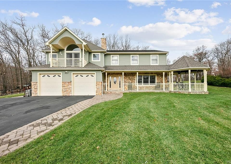 1st image of 3 Sebastian Ct