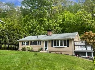 106 Lucas Park Rd, Norwich, CT 06360