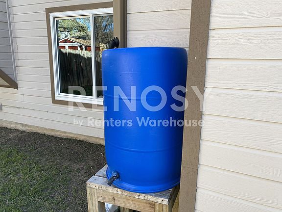 4th image of 9323 Bowen Dr