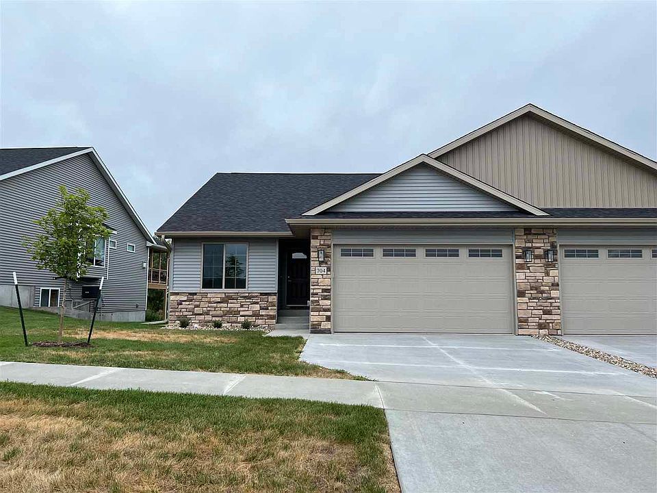 1st image of 704 Creekside Dr