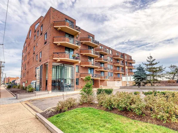 730 West Broadway #2G, Long Beach, NY 11561