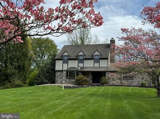 800 Scholl Rd, Pottstown, PA 19465