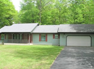 1484 Ropel Rd, Kronenwetter, WI 54455