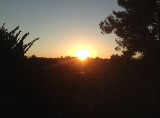 1728 Countryside Dr, Vista, CA 92081