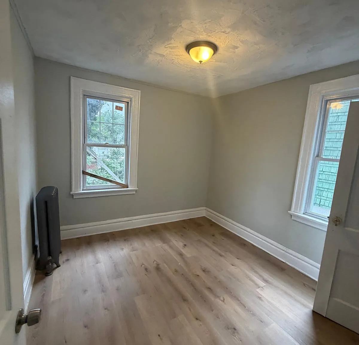 3 bed, $1,999 — Photo 4
