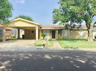 4613 Yucca Dr, Laredo, TX 78041