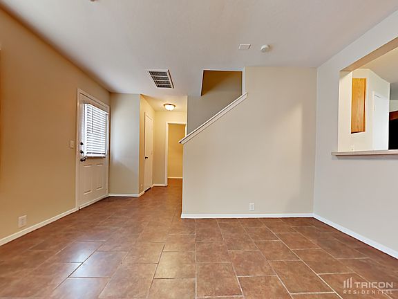4th image of 3327 Becker Glen St