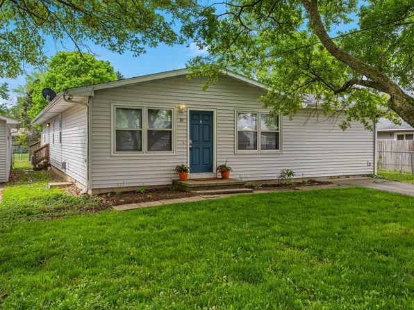 311 W Reynolds St, Tolono, IL 61880