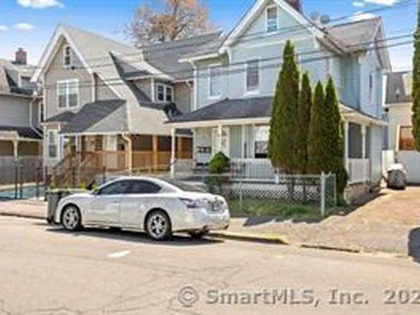 1373 Iranistan Avenue, Bridgeport, CT 06605