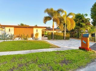 806 Argonaut Is, Dania, FL 33004