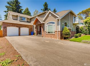 10649 31st Ave SW, Seattle, WA 98146